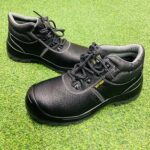 Safety Joggers Steel Tip Boots (Size 40)