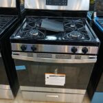 GE 30" 4B Gas Stove