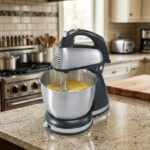 Hamilton Beach 6-Speed Classic Hand/Stand Mixer - Image 2